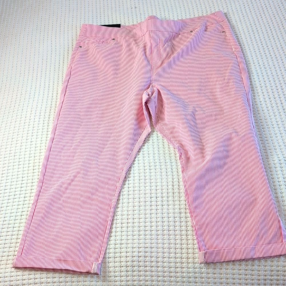 Mario Serrani Pink and White Striped Comfort Stretch Cuff Capri Pants